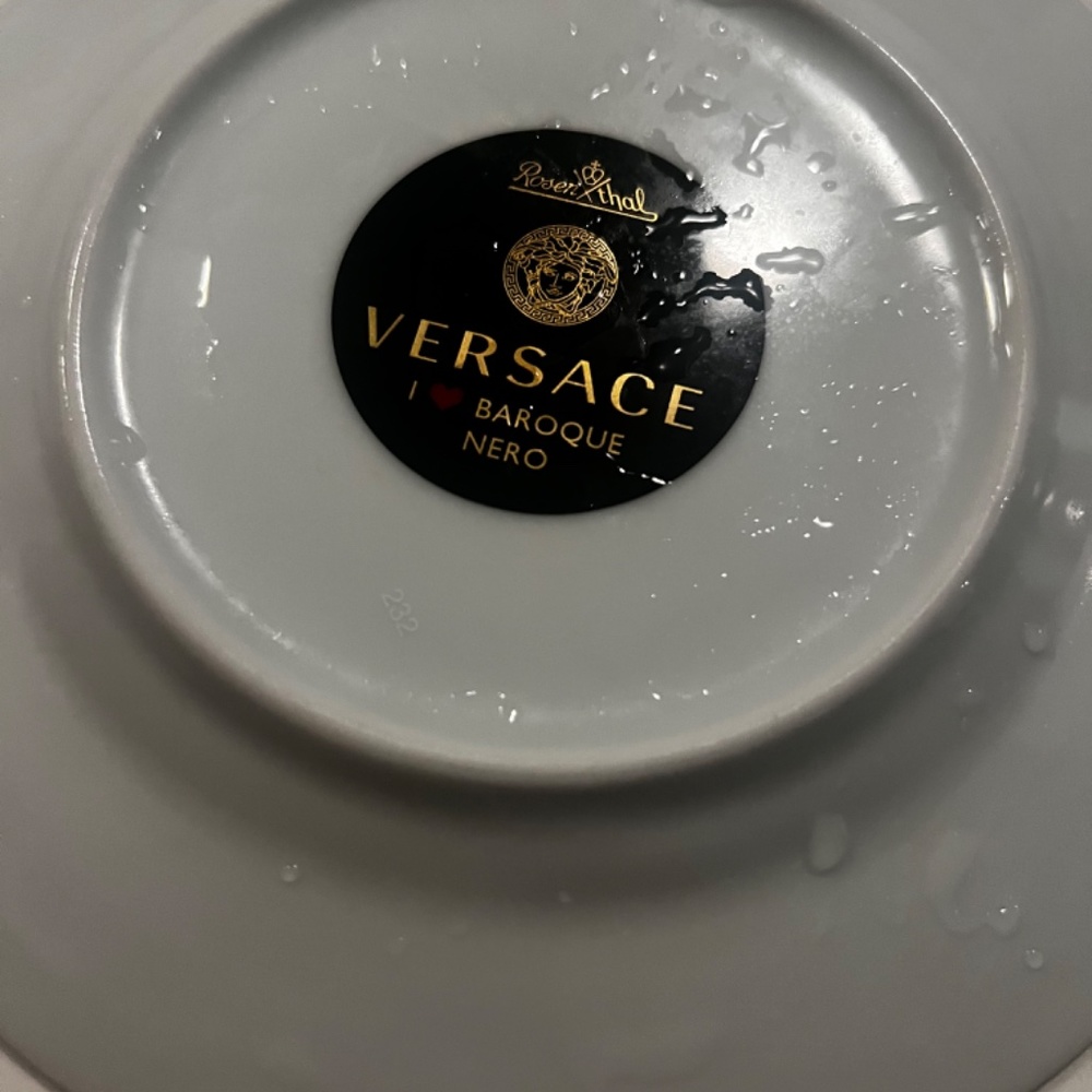 Versace plates 2 - Picture 4 of 8